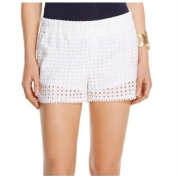 Lilly Pulitzer Womens Medium White Eyelet‎ Shorts Beachy Girly Picnic Academia - Picture 1 of 10